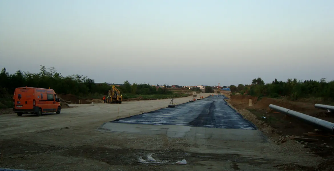 CNAIR a semnat contractul pentru proiectarea şi execuţia lotului Biharia – Borş din Autostrada Braşov – Oradea