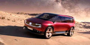 Renault readuce Espace în era electrică. Noul concept de 4,70 metri ar putea deveni rival pentru Peugeot E-5008 sau Kia EV9