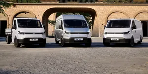 <span class='prepend'>Foto</span> | Ford lansează Transit City, destinată firmelor din mediul urban. Rivalul pentru Renault Trafic electric are o autonomie de până la 254 de kilometri