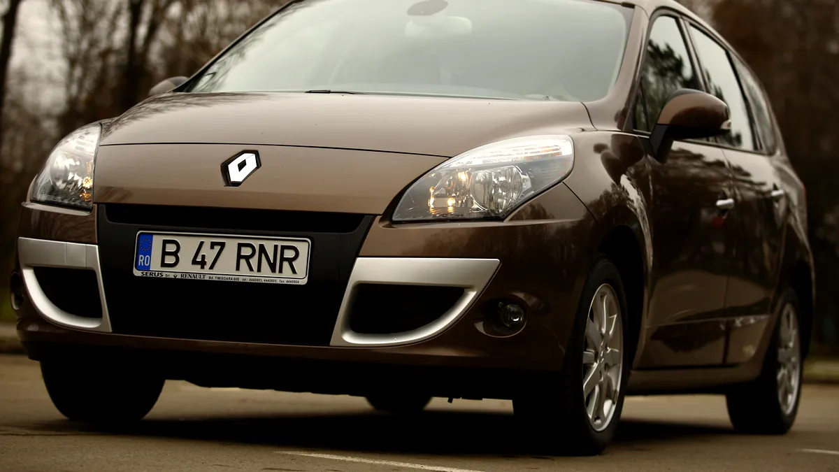 Renault Grand Scenic 1.9 dCi - Test în România