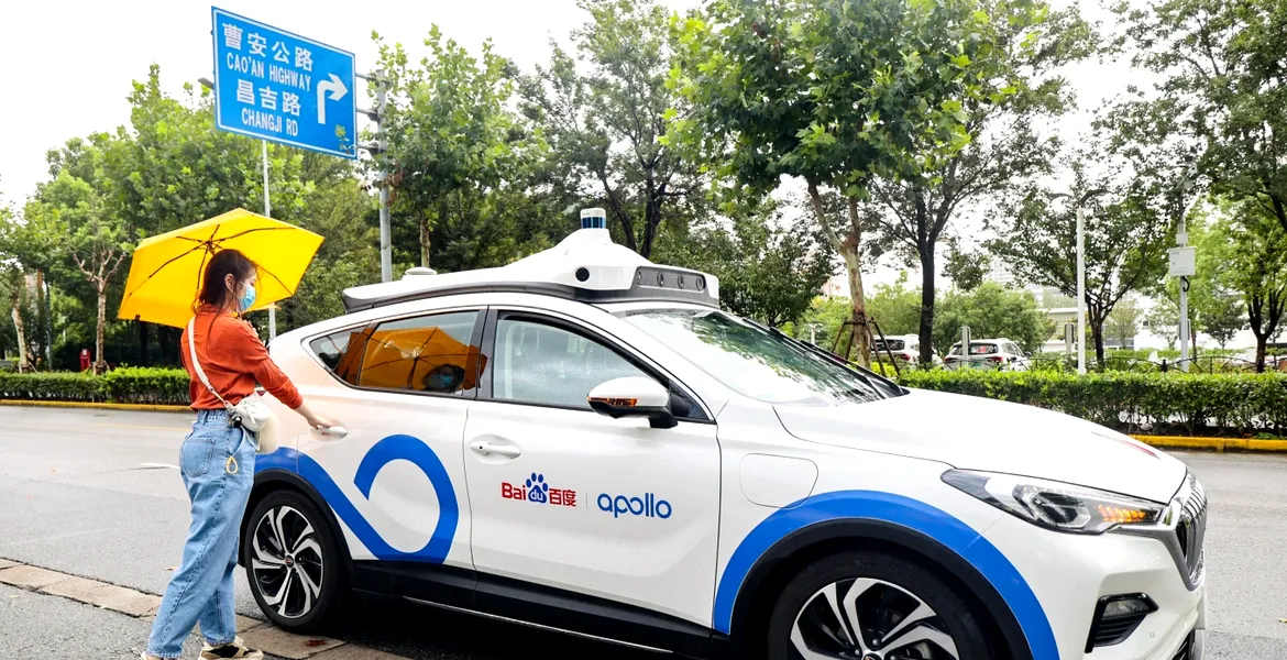 Baidu vrea să lanseze taxiuri fără șofer în 100 de orașe din China