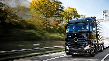 Românul care a devenit cel mai mare client al camioanelor Mercedes
