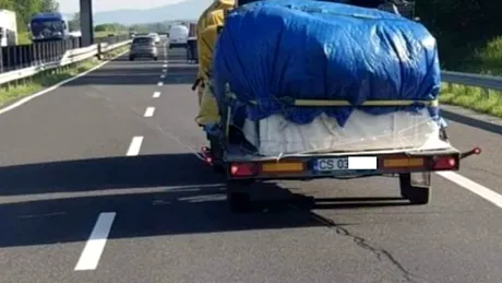 Ce aduc românii în bagaje când se întorc în ţară. FOTO viral de pe o autostradă din Ungaria