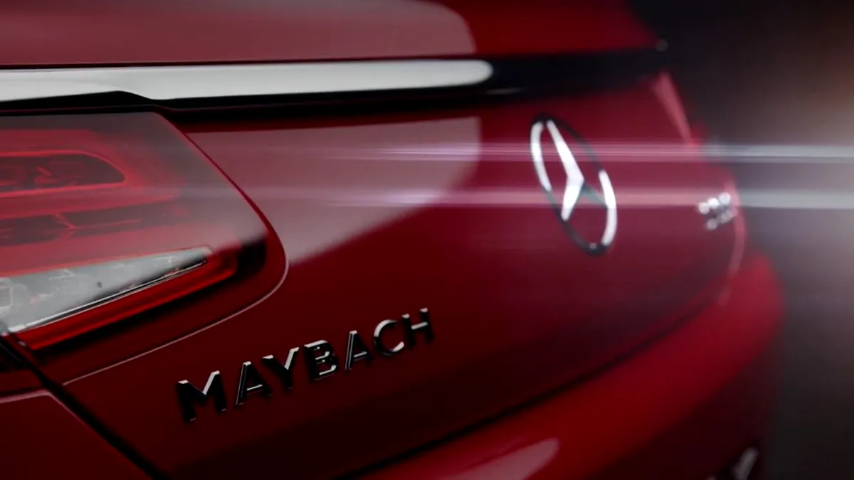 Lecţia de germană: astăzi învăţăm despre noul Mercedes-Maybach S 650 Cabriolet [FOTO-VIDEO]