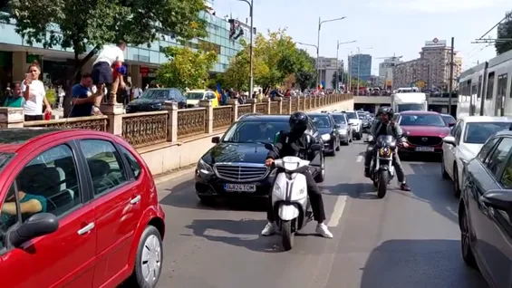 Poliția Rutieră prezintă rutele blocate de protestul fermierilor din București. Piața Victoriei, în continuare blocată
