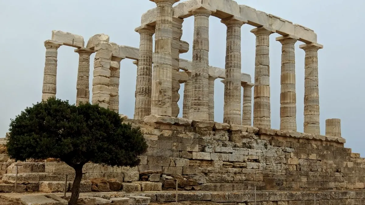 Ce condiții va trebui să îndeplinești pentru a călători vara asta în Grecia