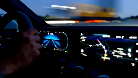 În cât timp vom putea circula cu viteza luminii și pe unde? Răspunsul dat de fizicieni