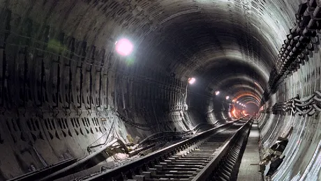 Proiectarea unor stații întârzie începerea excavărilor la metroul din Cluj
