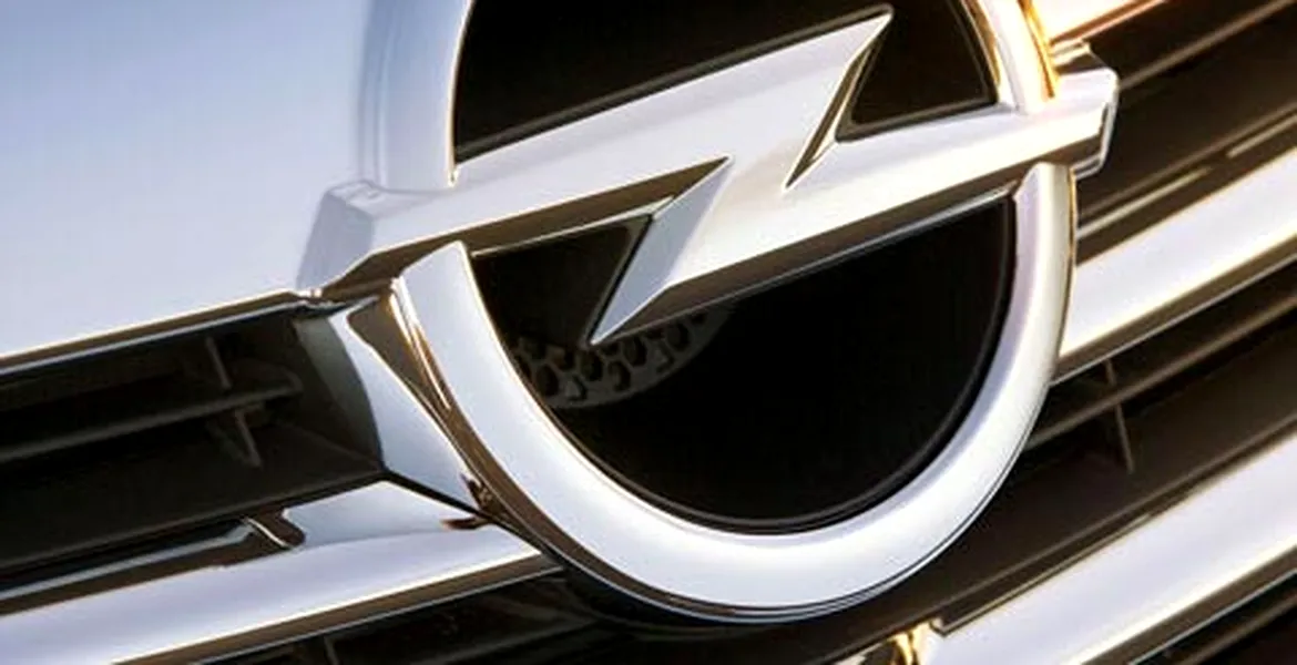 Opel îşi înnoieşte logo-ul