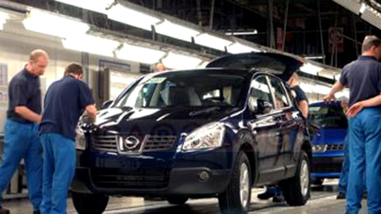 1-nissan-factory 