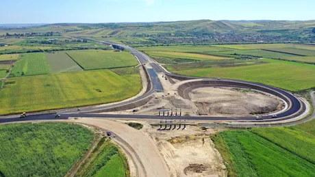 Cum arată lucrările pe tronsonul Iernut Chețani al Autostrăzii Transilvania - VIDEO