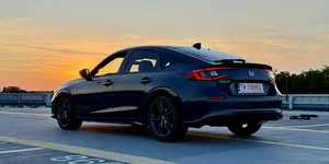 Video – Cu atâtea modele chinezești pe piață, am uitat de japoneze? Test cu Honda Civic e:HEV