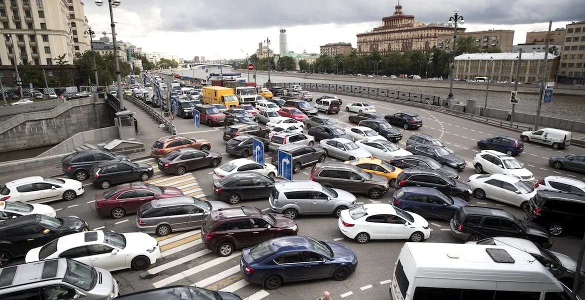 Cel mai agomerat oraş din România, din Europa şi din lume. Pe ce loc e Bucureşti în top?