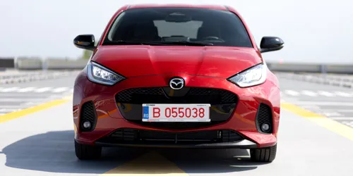 Test Drive cu noua Mazda2 Hybrid – Alegerea ideală pentru mediul urban