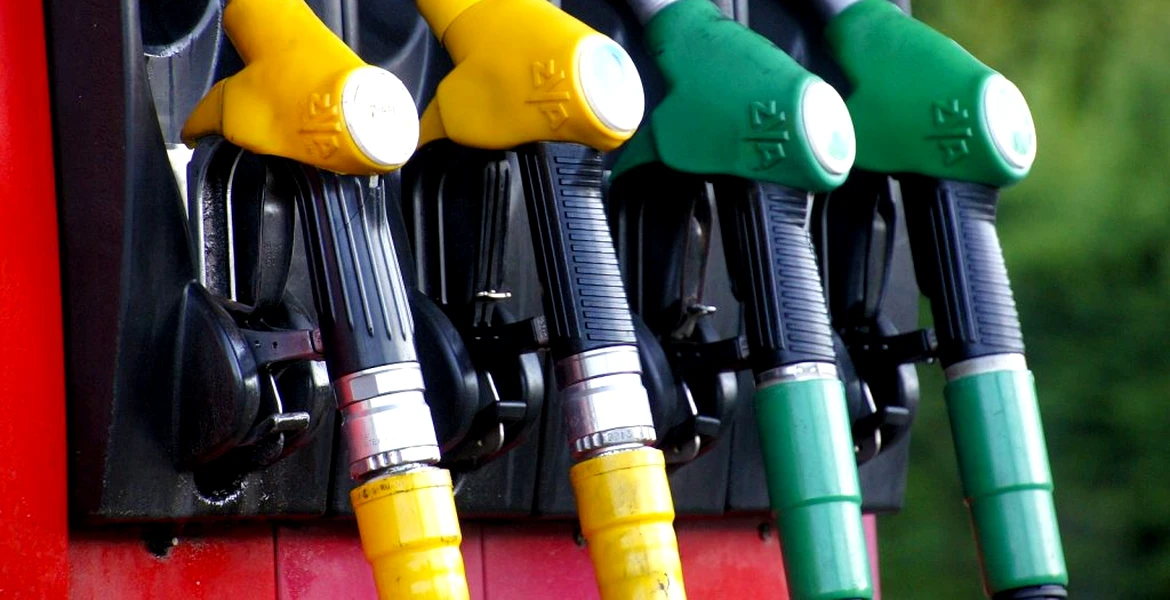 Prețul carburanților a luat-o razna. România are cea mai mare creștere a prețurilor din UE