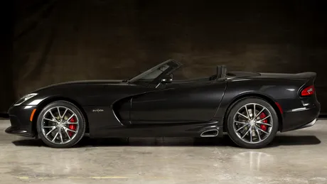 Vrei un Dodge Viper decapotabil? Te ajută Prefix Medusa Roadster Convertible