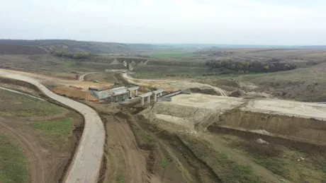 Un alt proiect de infrastructură întârziat: procedura pentru finalizarea tronsonului 1 Craiova - Robăneşti a fost relansată