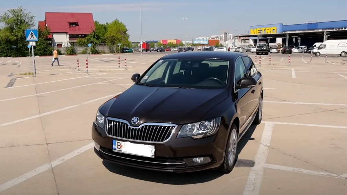 Skoda Superb cu istoric ciudat de vânzare. Ce ascunde mașina?