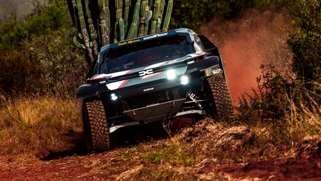 Dacia Sandriders își menține poziția de lider în Raliul Dakar 2026, după finalul etapei a 7-a
