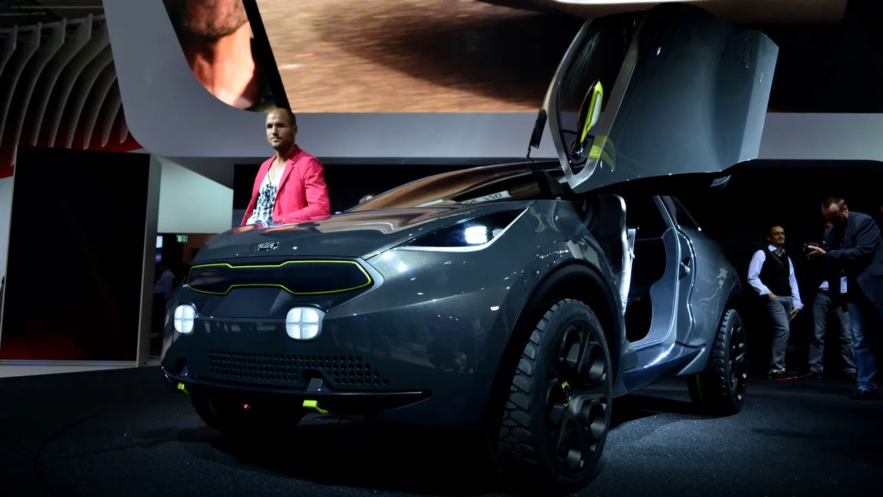 11-kia-niro-frankfurt-front 