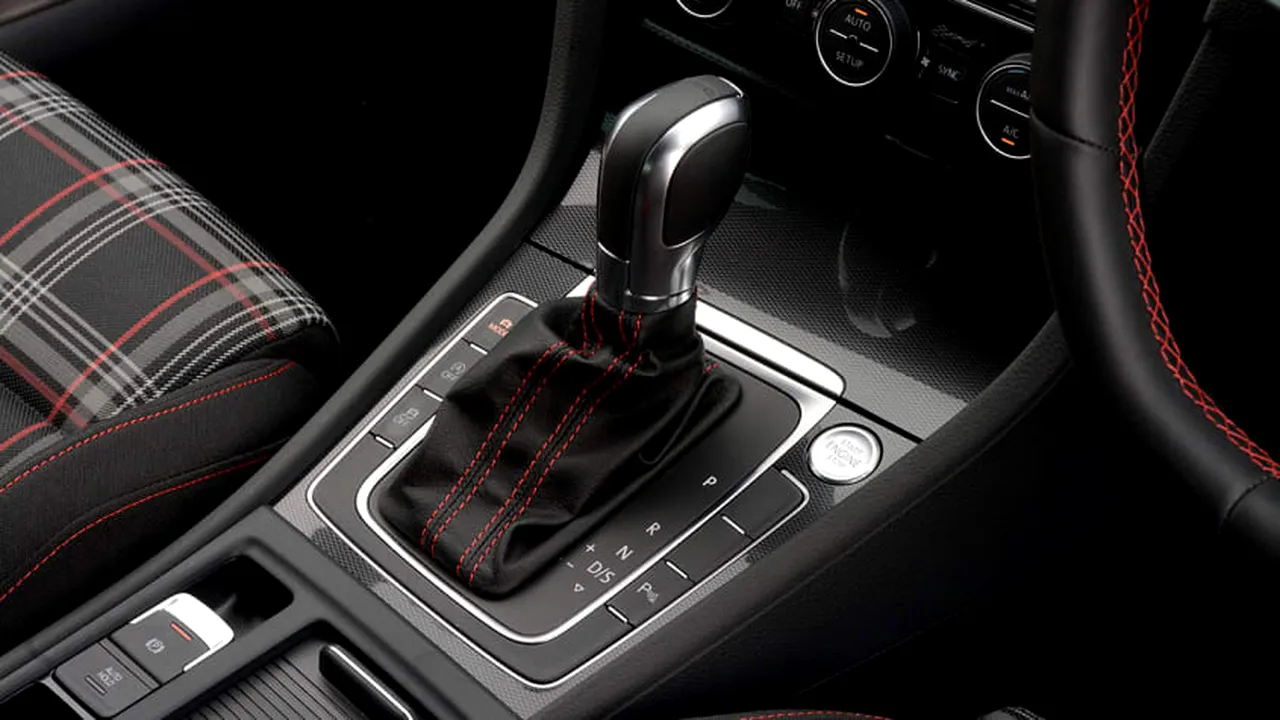 vw_golf_gearstick 