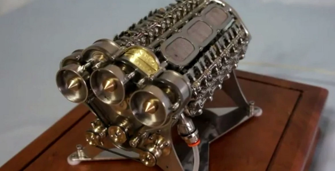 Probabil cel mai mic motor W18 din lume. VIDEO