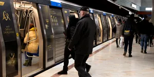 Sindicaliștii de la metrou avertizează că, de săptămâna viitoare, activitatea sa ar putea fi suspendată. Metrorex ar mai avea 3.000 de lei în conturi