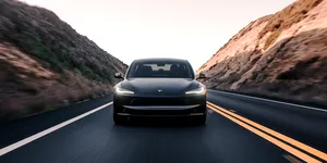 Vânzările europene ale Tesla continuă să scadă. Rivalii chinezi câștigă teren pe Bătrânul Continent