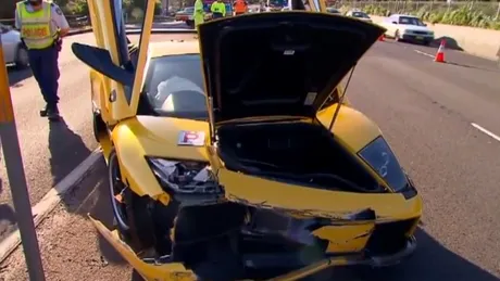 VIDEO: Compilaţie de supercaruri implicate în accidente