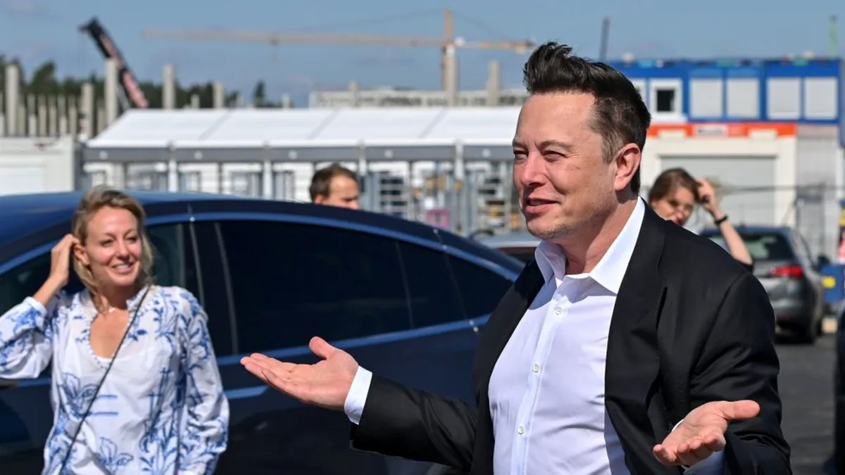 Elon Musk a înfuriat Ucraina cu o serie de tweet-uri
