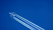 „Premieră MONDIALĂ”: AI-ul intră în lupta cu dârele albe lăsate de avioane