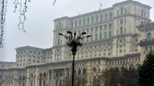 Undă verde pentru dărâmarea gardului de la Palatul Parlamentului. Proiectul a fost votat în unanimitate