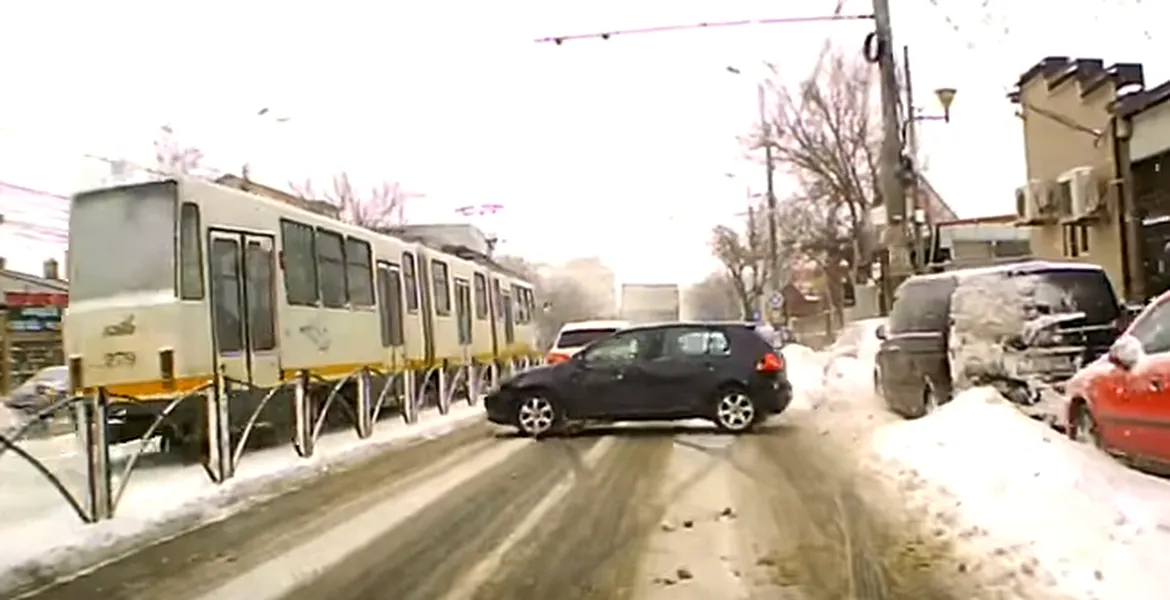 VW Golf a luat premiul pentru cel mai frumos derapaj în Bucureşti- VIDEO