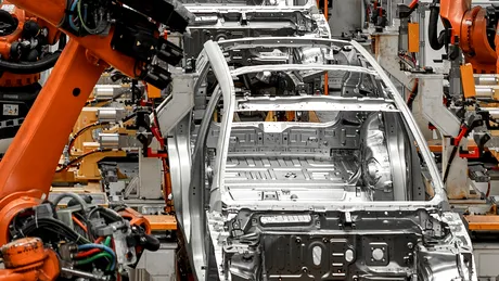 Scădere semnificativă a producției auto din România în ianuarie 2025