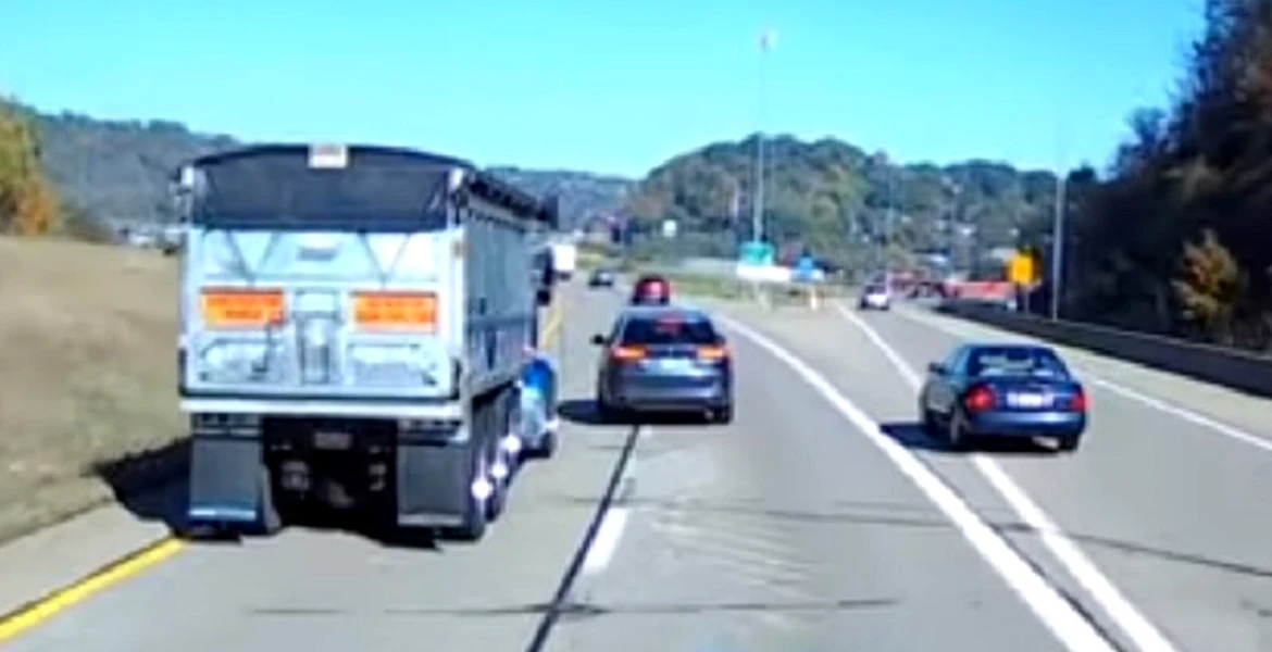 Conflict pe autostradă între un șofer de BMW și doi camionagii. Cine are cele mai bune frâne? VIDEO