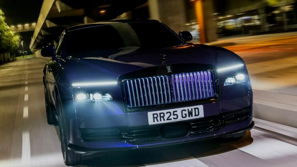 Cel mai puternic Rolls-Royce din istorie. Spectre Black Badge livrează 659 CP și peste 1.000 Nm