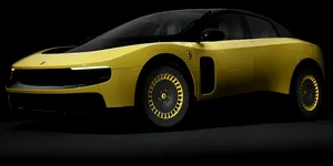 Abia lansat în China, Ferrari a vândut toate cele 88 de unități de Luce. Prețurile au pornit de la 586.000 de dolari