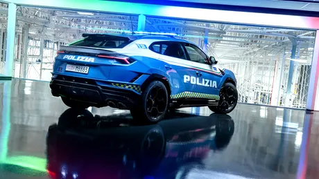 Poliția italiană va avea în dotare un Lamborghini Urus Performante începând cu 2024 - GALERIE FOTO