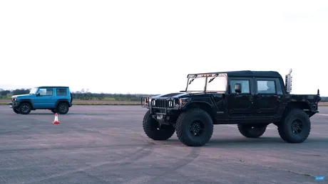 Suzuki Jimny împotriva lui Hummer H1, într-o cursă de drag. Cine câștigă?