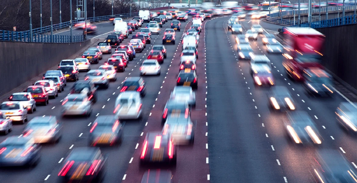 UE vrea cu 50% mai puţini morţi în accidente rutiere, până în 2020