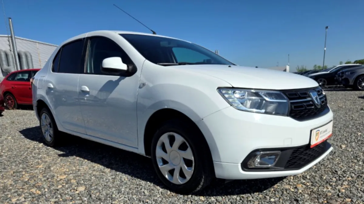 Mașini ieftine pe BT Leasing: de la un vehicul electric la Dacia Logan și Ford Focus. Ce poți cumpăra cu puțin peste 5.000 de euro