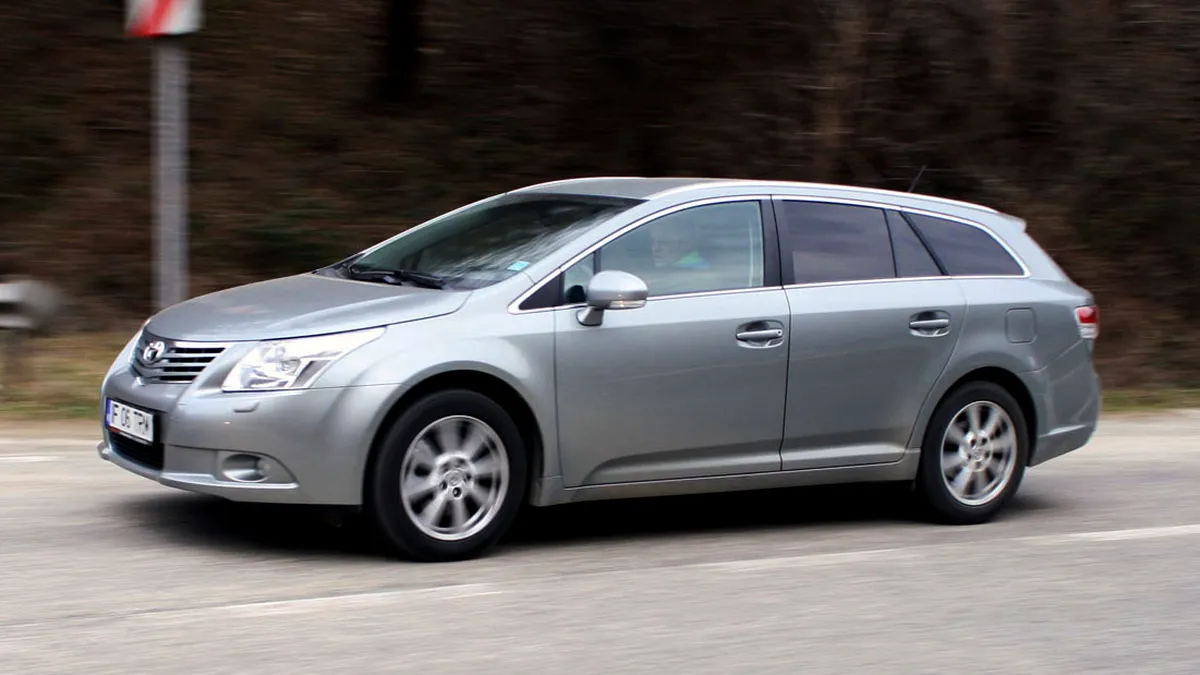 Toyota Avensis Station Wagon - test promotor.ro