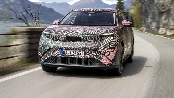 <span class='prepend'>Foto</span> | Apar noi detalii despre Škoda Peaq, vârful de lance al cehilor. Autonomie de peste 600 de kilometri, portbagaj de peste 1.000 de litri și baterii de până la 91 kWh