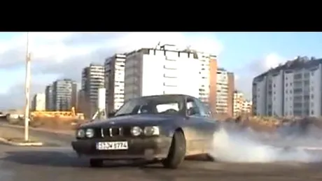 Drifturi periculoase cu BMW şi Balkan Maniacs