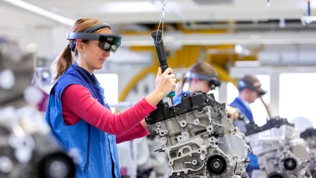 BMW va introduce în procesul de producţie realitatea virtuală (VR) şi realitatea augmentată (AR) - GALERIE FOTO