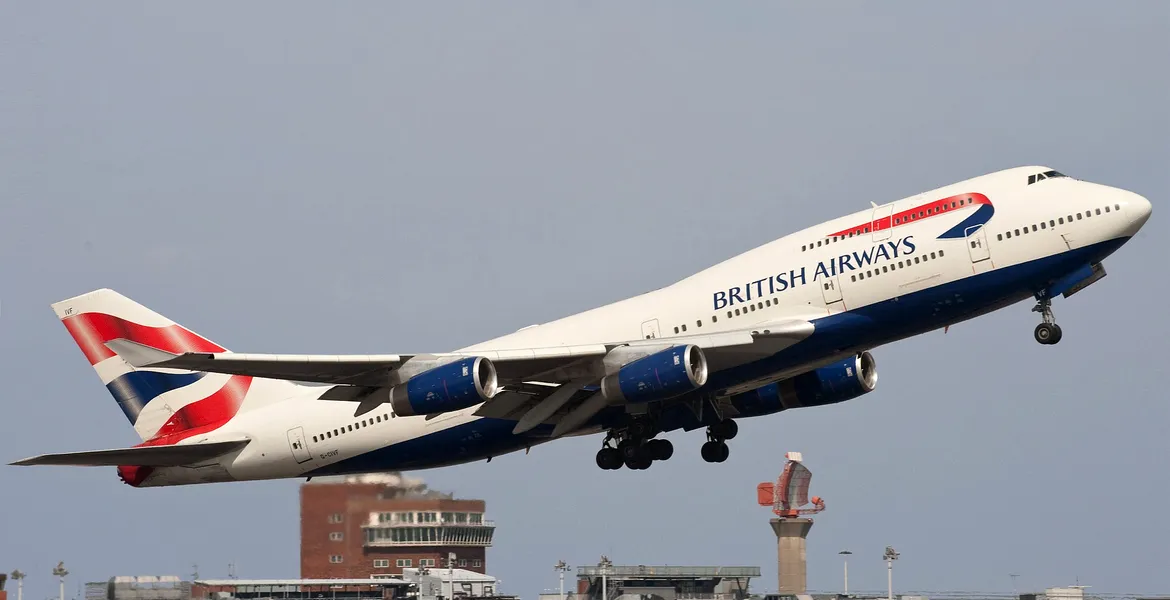 Motivul pentru care o companie aeriană va scoate din uz cea mai mare flotă de avioane Boeing 747 din lume