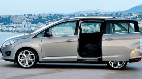 Top 5 mașini cu uși glisante pe care merită să dai 5.000 de euro (alternative la SUV-uri)