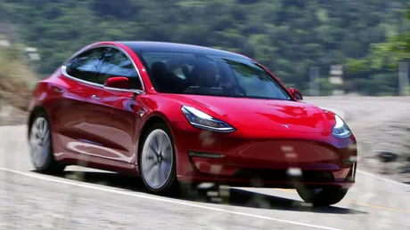 Tesla se pregăteşte să crească producţia cu o nouă fabrică în China