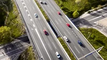 GREȘEALA pe care o fac mii de șoferi pe autostradă: DE CE RIȘTI SĂ RĂMÂI FĂRĂ PERMIS?!