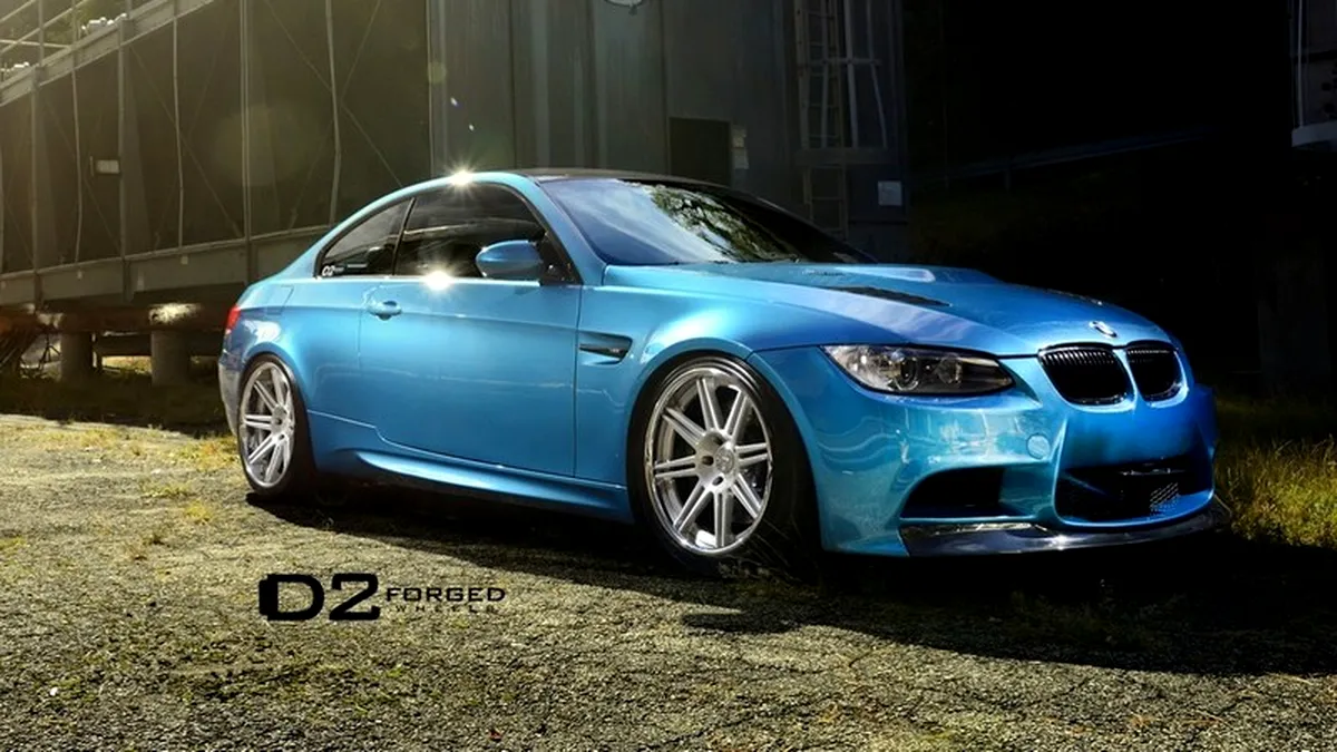 BMW E92 M3 Atlantis Blue cu roţi D2FORGED. Superb!